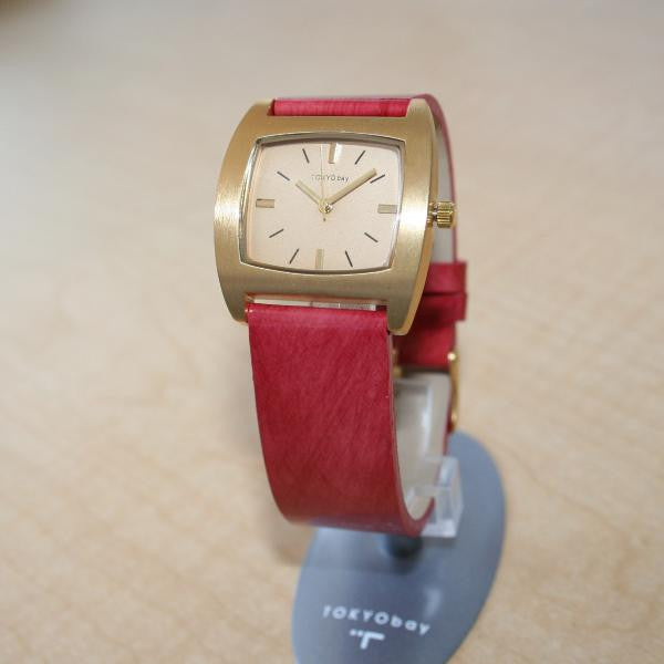 Vogue Archive - pink